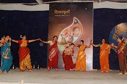 Mangolieum Khel